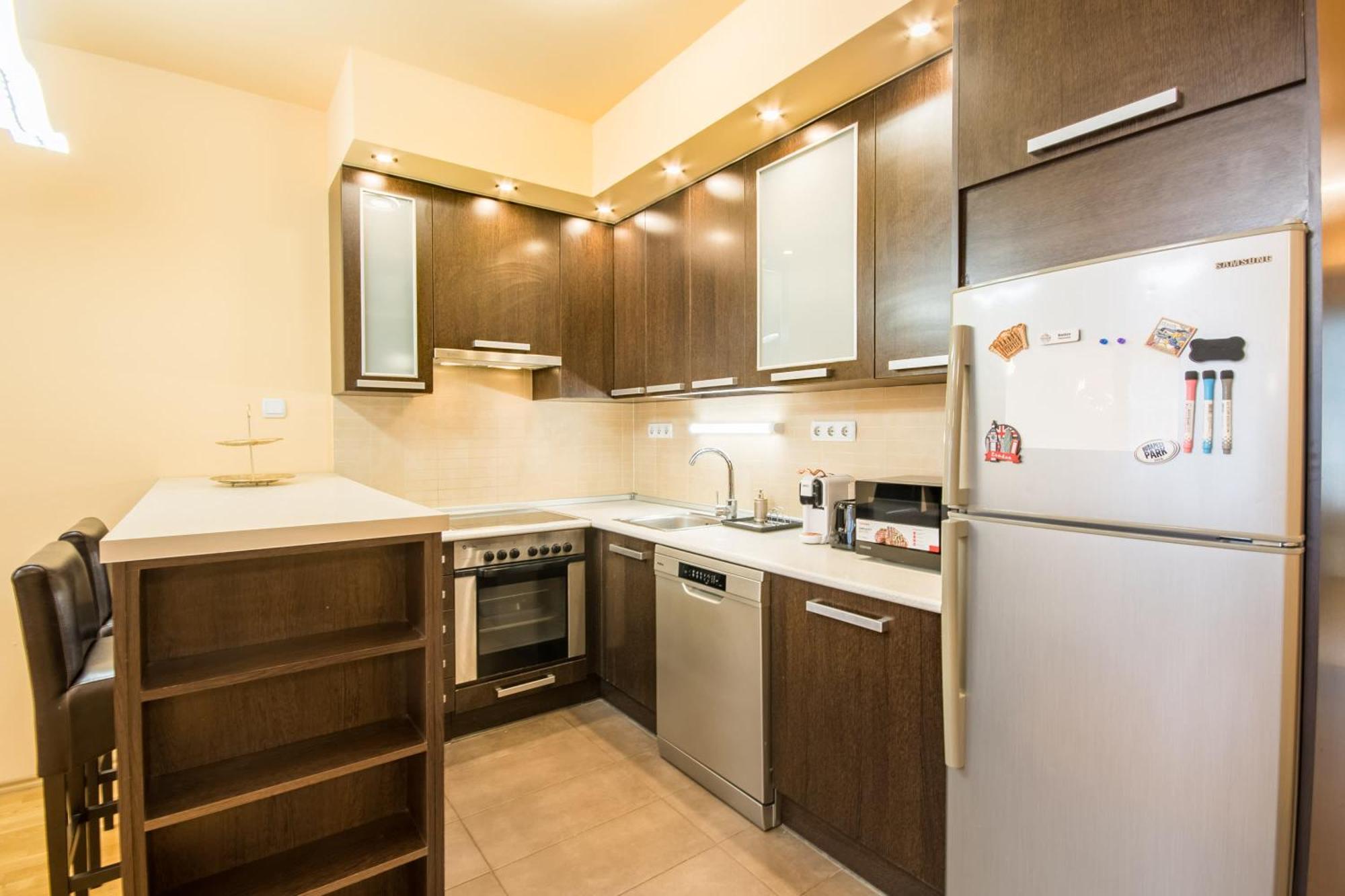 Very Central - Large - Balcony - Comfy Apartment บูดาเปสต์ ภายนอก รูปภาพ